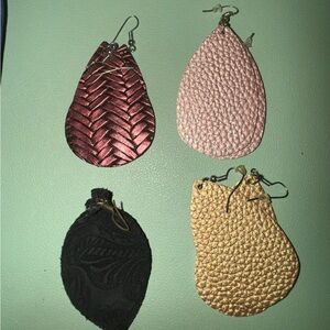 Leather earrings